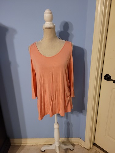 Zenana outfitters size large - size,
